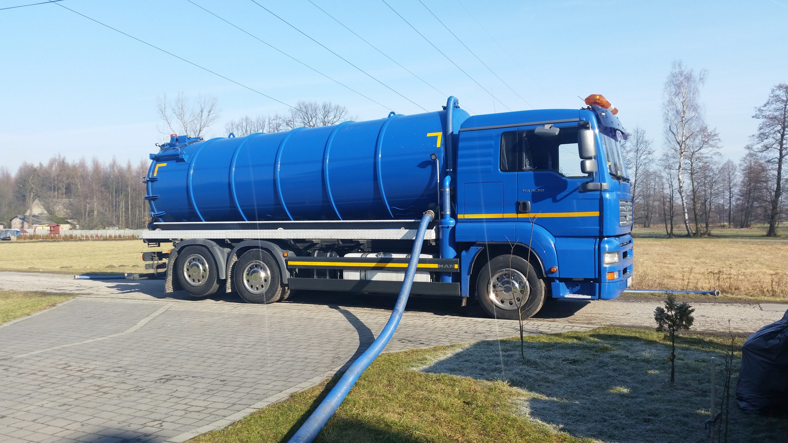 Jak często opróżniać szambo? Poradnik dla właścicieli domów
